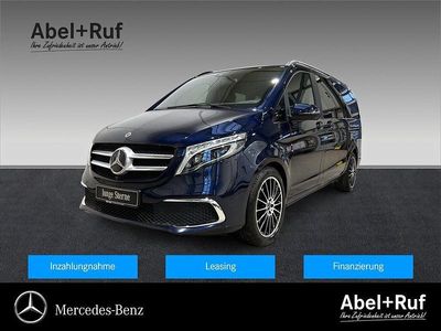 Blau Gebraucht 2021 Mercedes V250 Avantgarde Van / Kleinbus | 51.990 € (Fairer Preis)