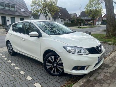 Gebraucht Nissan Pulsar N-Connecta 116 PS (85 kW) 2018 Weiß Kleinwagen