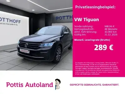 Gebraucht VW Tiguan Life 150 PS (110 kW) 2023 Schwarz SUV