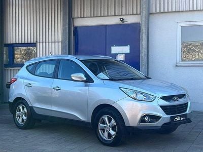 Gebraucht Hyundai ix35 Style 136 PS (100 kW) 2012 Silber SUV