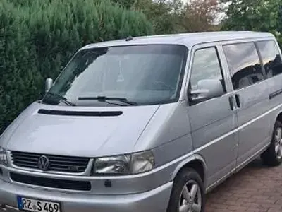 Gebraucht VW T4 151 PS (111 kW) 2002 Silber Van