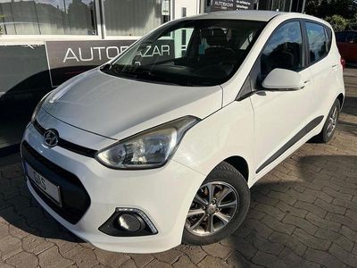 Gebraucht Hyundai i10 Classic 69 PS (50 kW) 2015 Weiß Kleinwagen