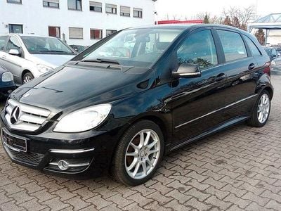Mercedes B200