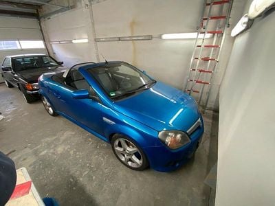 Gebraucht Opel Tigra 125 PS (91 kW) 2004 Cabrio