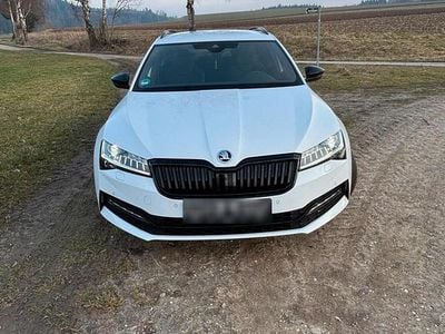Gebraucht Skoda Superb SportLine 200 PS (147 kW) 2021 Weiß Kombi