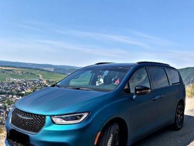 Chrysler Pacifica
