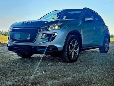 Peugeot 4008