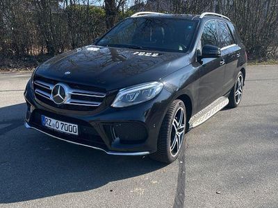 Gebraucht Mercedes GLE350 AMG line 258 PS (189 kW) 2015 Schwarz SUV