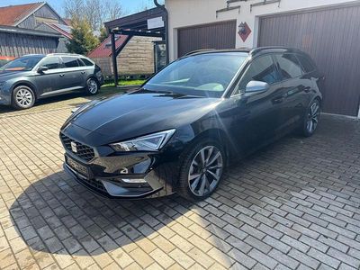 Second-hand Seat Leon FR 150 CP (110 kW) 2024 Negru Berlinǎ