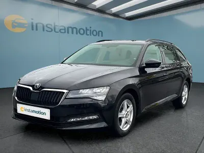 Gebraucht Skoda Superb 122 PS (89 kW) 2021 Schwarz Kombi