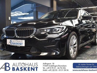 Schwarz Gebraucht 2020 BMW 320 Sport Line Kombi | 20.990 € (Fairer Preis)
