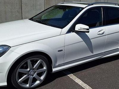 Gebraucht Mercedes C250 AMG 204 PS (150 kW) 2012 Weiß Kombi