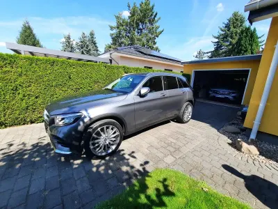 Gebraucht Mercedes GLC250 211 PS (155 kW) 2018 Grau SUV