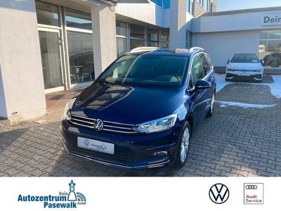 Gebraucht VW Touran Highline 150 PS (110 kW) 2022 Blau Van / Kleinbus