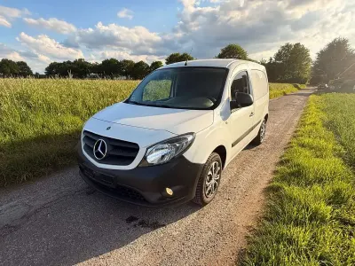 Używany Mercedes Citan 109 95 KM (69 kW) 2021 Biały Van