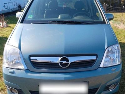 Usado Opel Meriva Selection 75 HP (55 kW) 2006 Azul Monovolume
