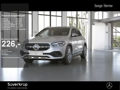 Gebraucht Mercedes GLA180 Progressive 116 PS (85 kW) 2023 Iridiumsilber (metallic) SUV