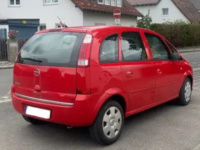 Gebraucht Opel Meriva Selection 105 PS (77 kW) 2008 Rot Van / Kleinbus