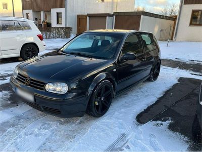 Gebraucht VW Golf IV 105 PS (77 kW) 2001 Schwarz Kleinwagen