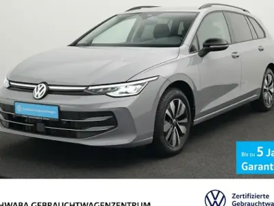 Gebraucht VW Golf VIII Goal 150 PS (110 kW) 2025 Grau Kombi