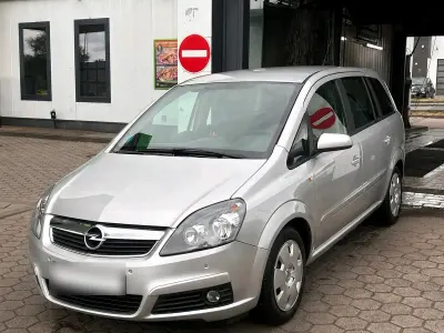 Gebraucht Opel Zafira 124 PS (91 kW) 2006 Silber Van / Kleinbus
