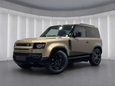 Neu Land Rover Defender SE Dynamic 200 PS (147 kW) 2026 Braun SUV