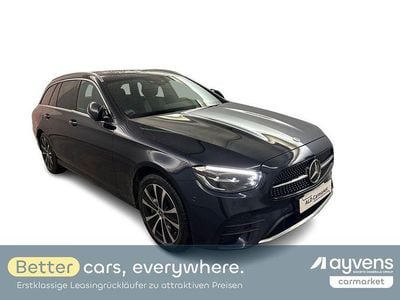 Gebraucht Mercedes E300 AMG line 194 PS (142 kW) 2022 Nautikblau  metalliclack Limousine