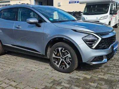 Gebraucht Kia Sportage Spirit 160 PS (117 kW) 2025 Silber SUV