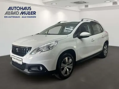 Gebraucht Peugeot 2008 Active 110 PS (80 kW) 2016 Weiß SUV