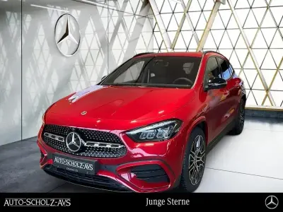 Usata Mercedes GLA200 AMG 163 CV (119 kW) 2025 Rosso SUV