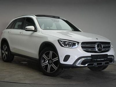 Gebraucht Mercedes GLC300e 194 PS (142 kW) 2022 Weiß SUV