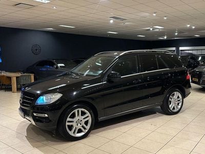 Gebraucht Mercedes ML350 258 PS (189 kW) 2012 Schwarz SUV