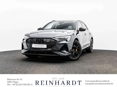 Gebraucht Audi e-tron S-Line 300 kW (408 PS) 2023 Daytonagrau perleffekt SUV