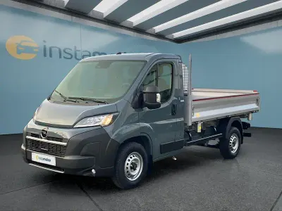 Neu Opel Movano 140 PS (102 kW) 2026 Grau Van