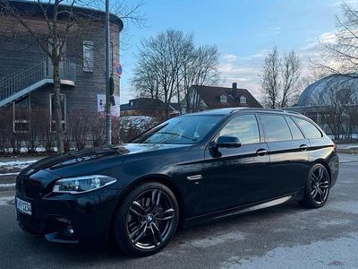 Blau Gebraucht 2016 BMW 530 M Sport Kombi | 18.000 € (Superpreis)