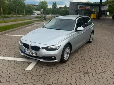 Gebraucht BMW 318 Advantage 150 PS (110 kW) 2016 Silber Kombi