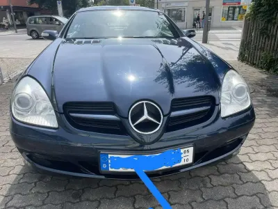 Second-hand Mercedes SLK200