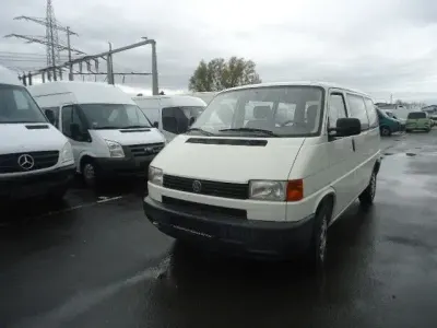 Gebraucht VW Caravelle 68 PS (50 kW) 1999 Weiß Van