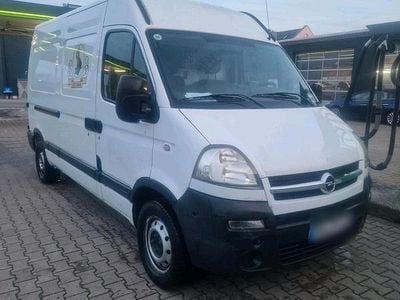 Opel Movano