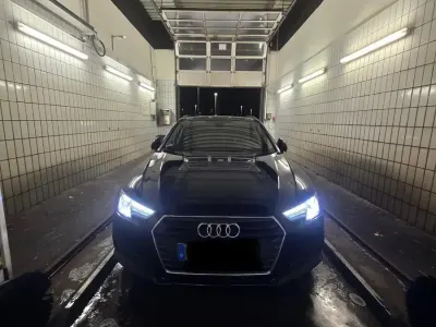 Gebraucht Audi A4 Ambiente 150 PS (110 kW) 2018 Schwarz Kombi