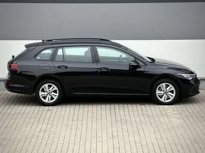 Gebraucht VW Golf VII Style 150 PS (110 kW) 2021 Schwarz Kleinwagen