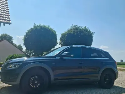 Gebraucht Audi Q5 S-Line 180 PS (132 kW) 2011 Schwarz SUV