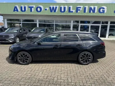 Gebraucht Kia Ceed Sportswagon GT 140 PS (102 kW) 2025 Zilinaschwarz Kombi
