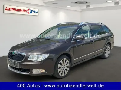 Gebraucht Skoda Superb 160 PS (117 kW) 2012 Braun Kombi