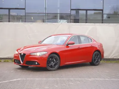 Occasion Alfa Romeo Giulia Super 179 ch (131 kW) 2017 Rouge Berline