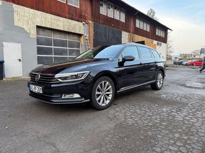 Gebraucht VW Passat Comfortline 120 PS (88 kW) 2018 Schwarz Kombi