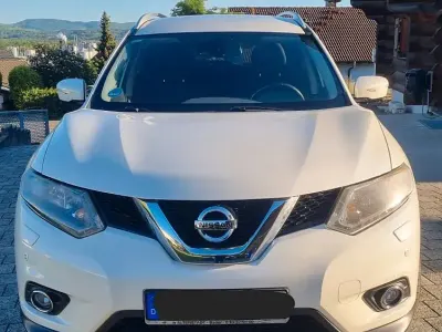Gebraucht Nissan X-Trail Acenta 131 PS (96 kW) 2015 Weiß SUV