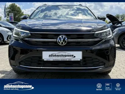 Neu VW Taigo Life 116 PS (85 kW) 2026 Schwarz SUV