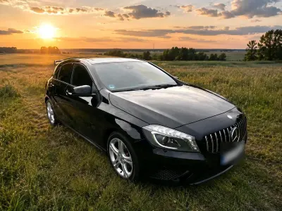 Gebraucht Mercedes A200 AMG line 156 PS (114 kW) 2012 Schwarz Kleinwagen