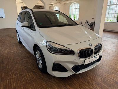 Weiß Gebraucht 2018 BMW 216 M Sport SUV | 15.900 € (Teuer)